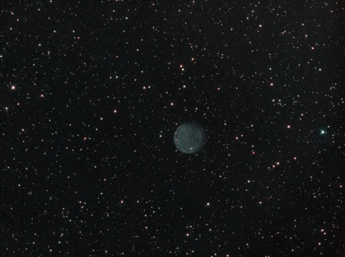 Abell61_23tm26may2023_32and53x600s_HaOlll_1500mm_OAG_CC_HOOcombi_CT_WCS-web