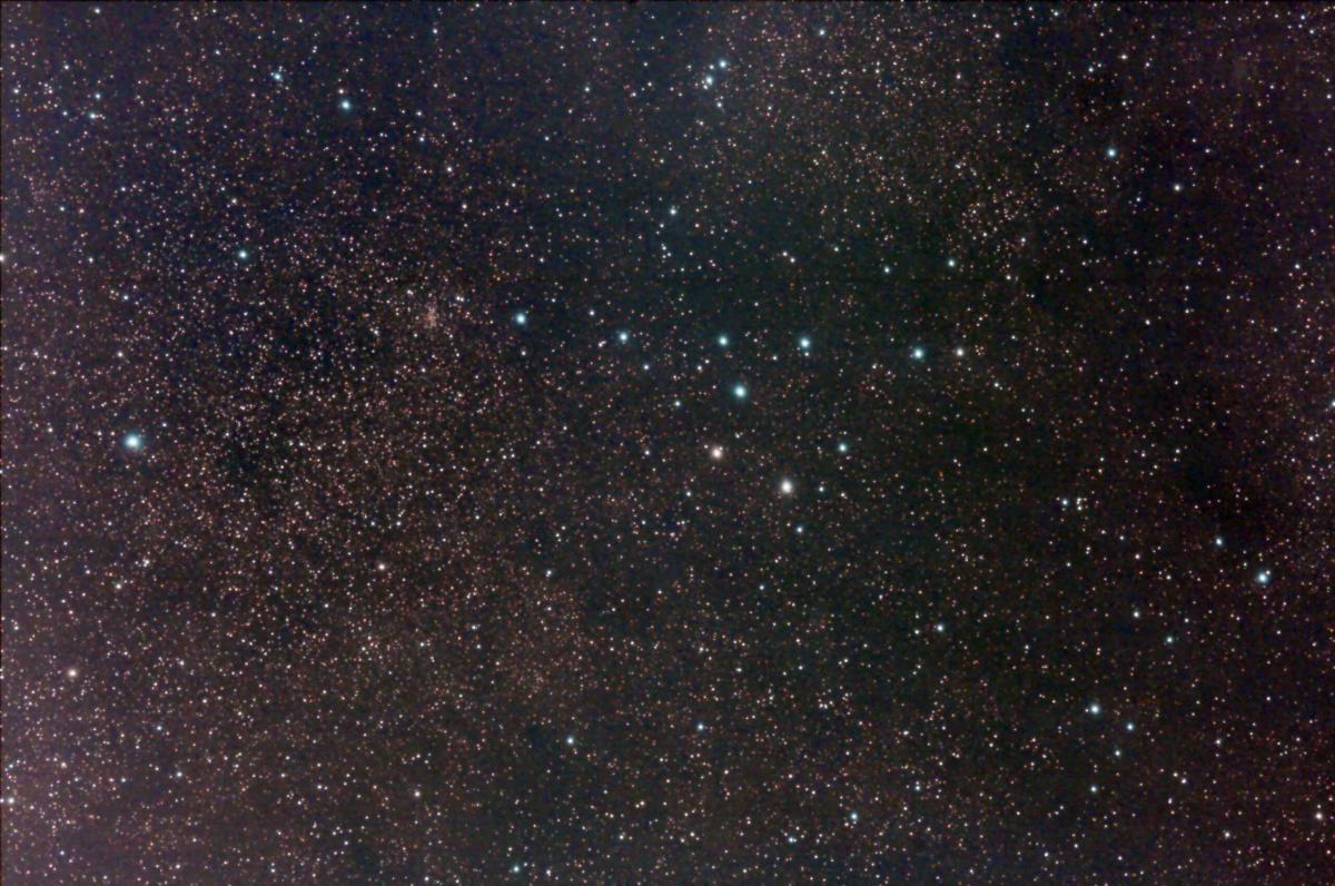 Cr399_coathanger_2sept2018_41x25s_300mmF4_CLS_BN_DC_DBE_CC_HIST_ACDNR_COLSAT-web