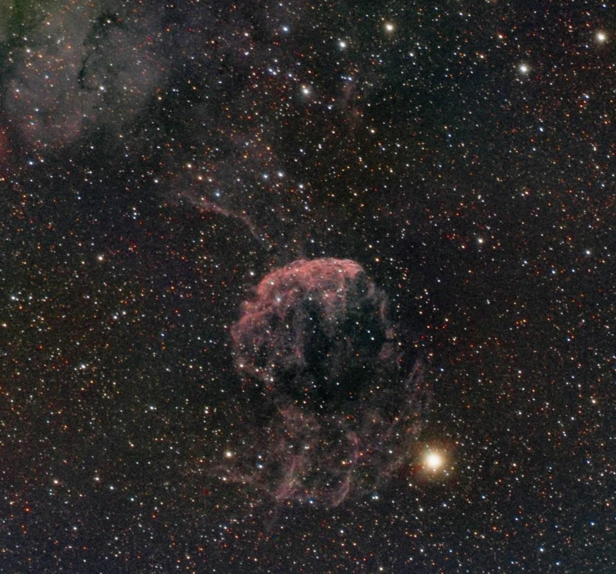 IC443_10-20apr2019_155x60s_300mmF4_Ha_DC_DBE_mMLT_HIST_LRGBcombi_FR_ACDNR_HIST2_COLSAT_CT_MT_DC2-web