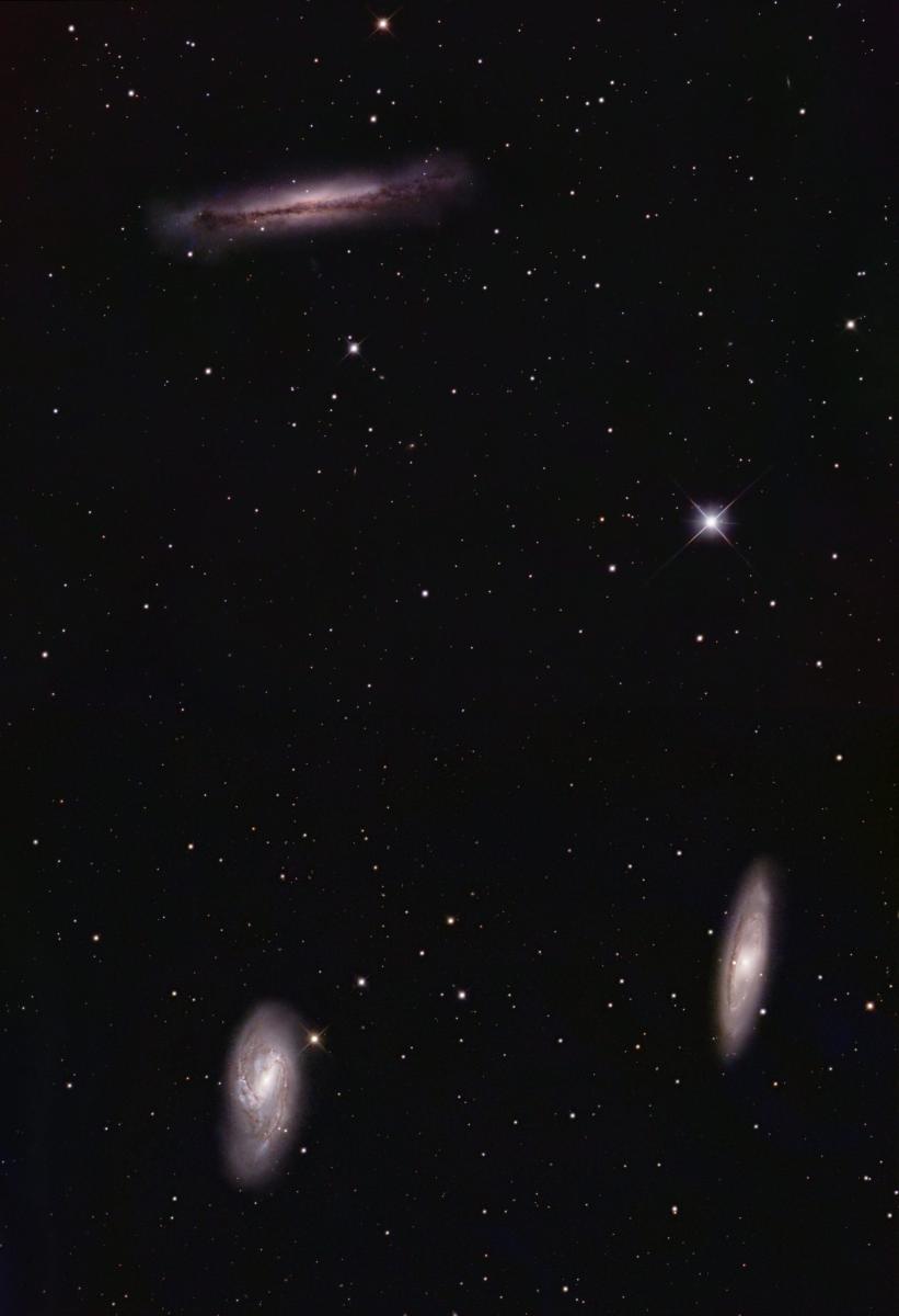 Leotriplet_17-19mar2025_10h30_RGB_ImageInsetmosaic_CT