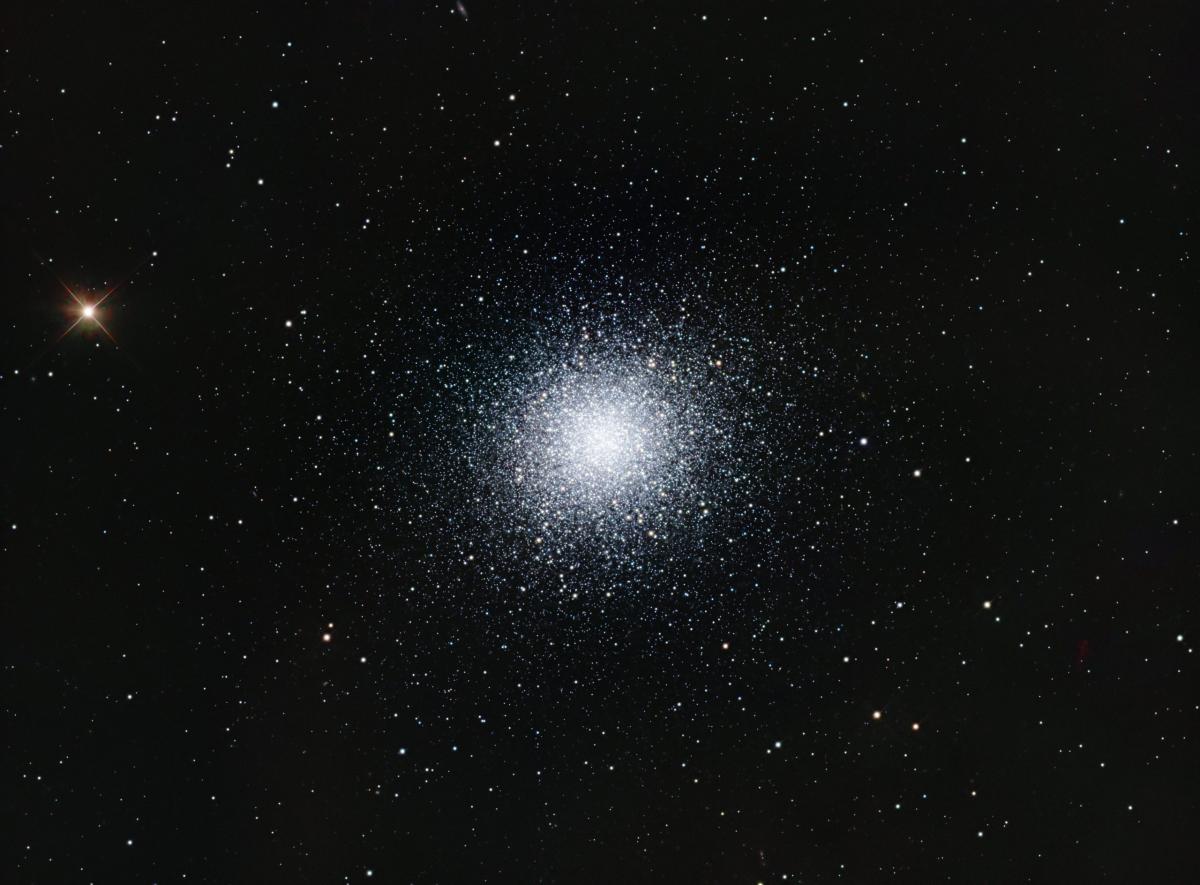 M13