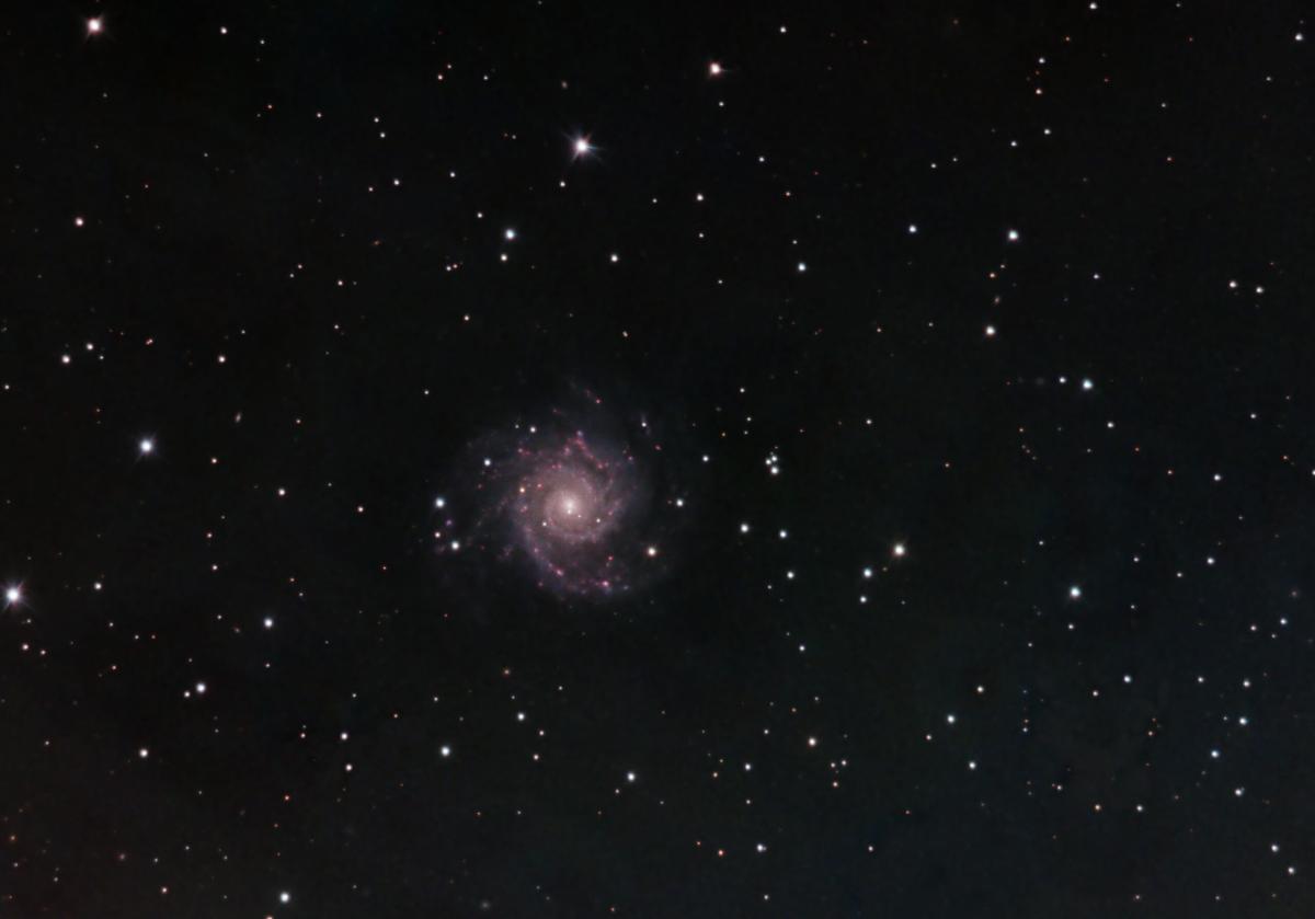 M74_21and22nov2021_3x60x2mRGB_1100mm_BN_r_DBE_DECONV_mMLT_Haenhanced_16x600s_HIST_mTGV_CS_CT_DC-web