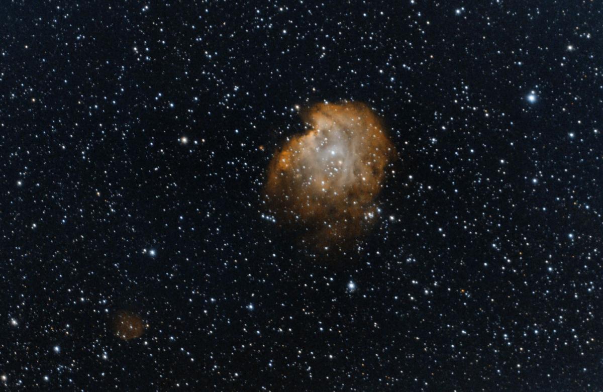 NGC2175_24-31mar2019_141x60sHa_137x60sOIII_Bicolor_G-50Ha50OIII_COLSAT_LHE_CT_MT_DC-web