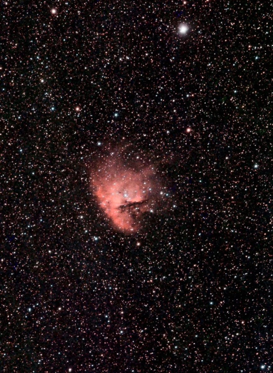 NGC281_27okten2en3en4nov2018_1h15_300mmF4_Ha__en2h30_RGB_DC_R_DBE_mMLT_HIST_LRGB_2_mMLT_HIST_COLSAT_LHE-web