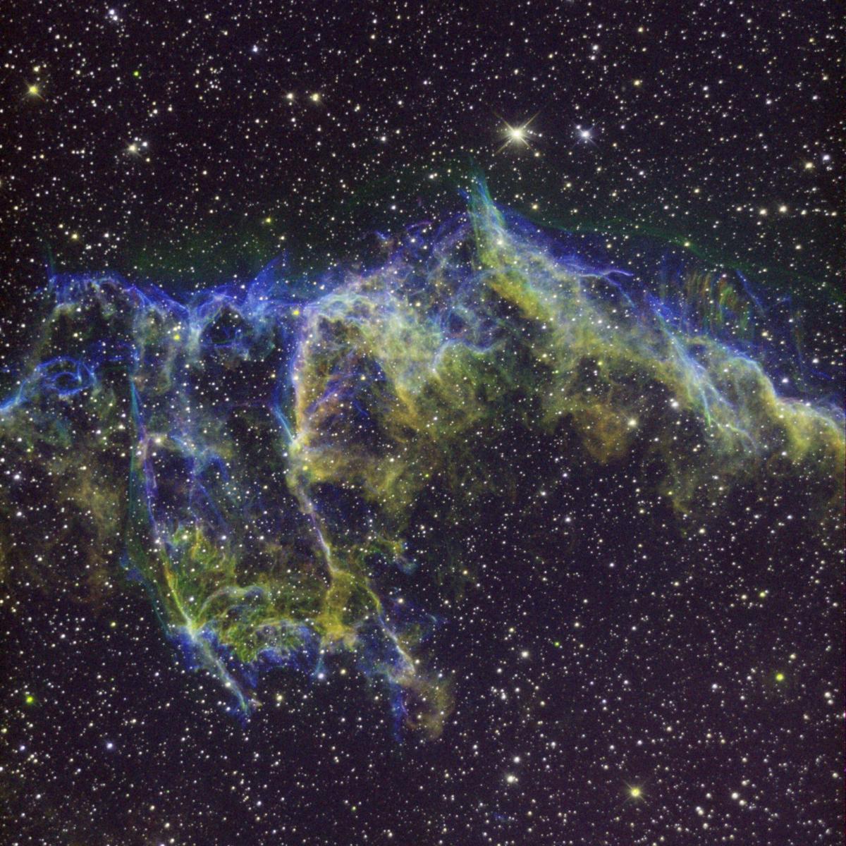 NGC6995_8and9oct2021_20and21and25x10mSHO_RGBcombi_1100 mm_BN_DECONV_mMLT_HIST_CT_ROT_DC-web