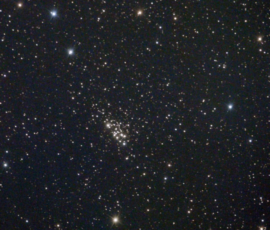 NGC7510_1sept2016_124x10s_ROT_DC_BN_DBE_CC_HIST_ACDNR_HIST2_COLSAT_web